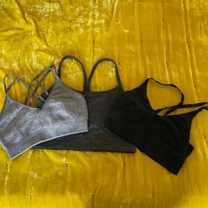 Aerie sport bra lot
